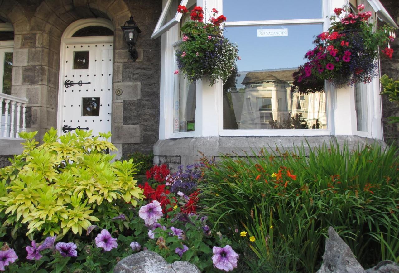 Hillside Bed & Breakfast Kendal Bagian luar foto