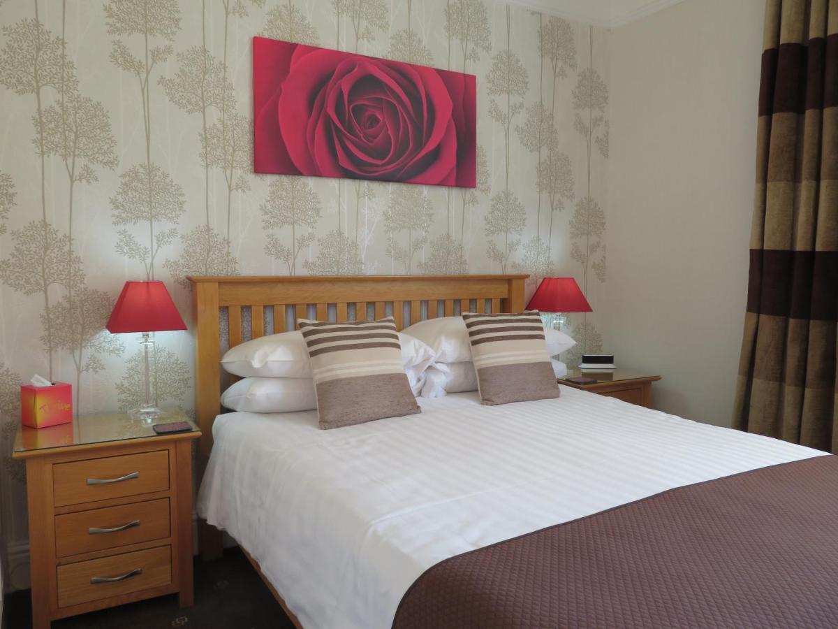 Hillside Bed & Breakfast Kendal Bagian luar foto