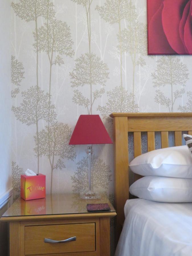 Hillside Bed & Breakfast Kendal Bagian luar foto