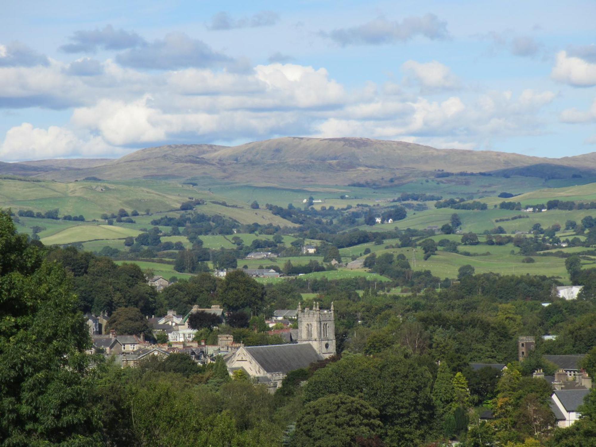 Hillside Bed & Breakfast Kendal Bagian luar foto