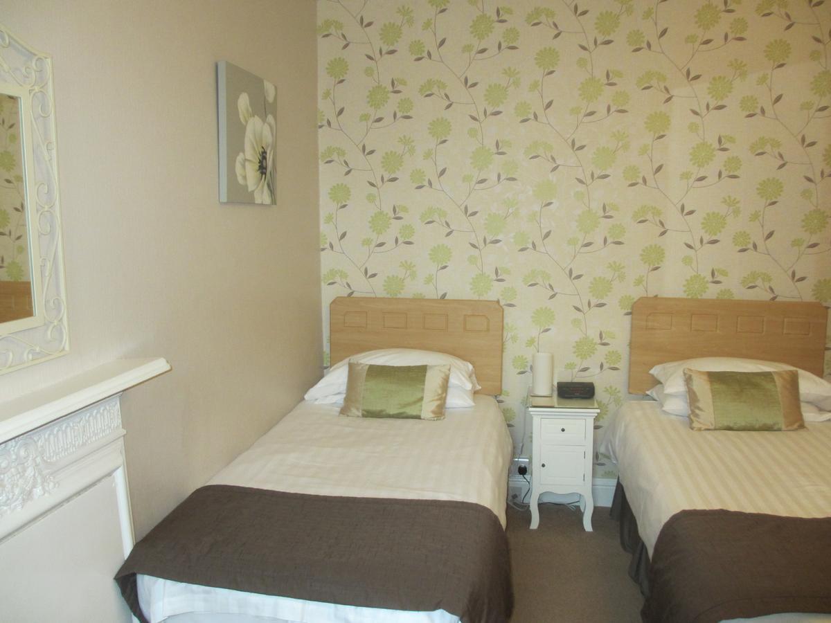 Hillside Bed & Breakfast Kendal Bagian luar foto